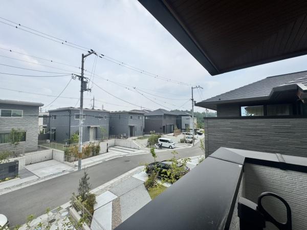 三田市あかしあ台２丁目の中古一戸建て