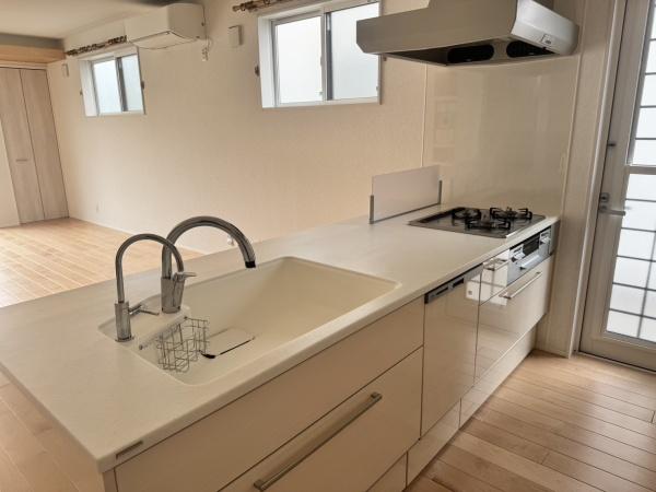 三田市あかしあ台２丁目の中古一戸建て
