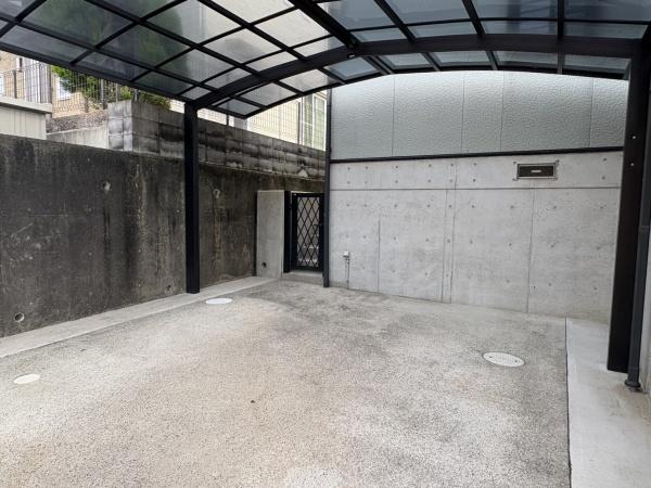 西宮市北六甲台１丁目の中古一戸建て