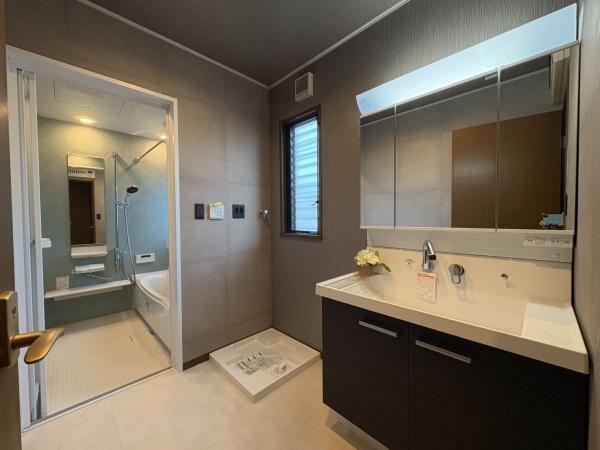 西宮市北六甲台１丁目の中古一戸建て