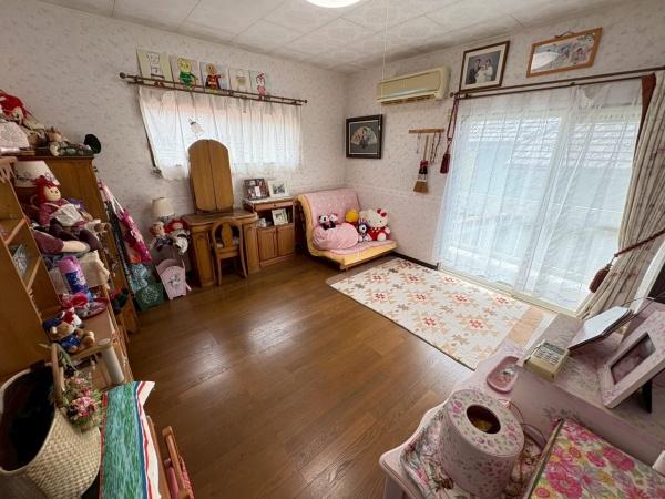 三田市つつじが丘南１丁目の中古一戸建て