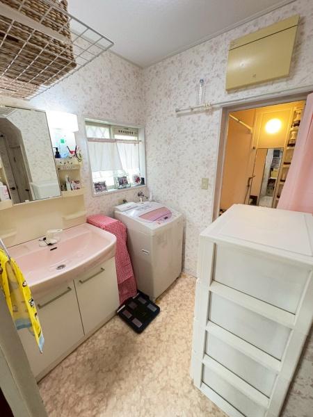 三田市つつじが丘南１丁目の中古一戸建て