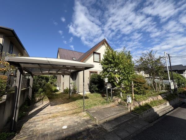 三田市ゆりのき台２丁目の中古一戸建