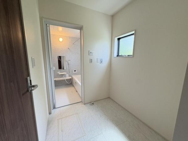 道場町新築戸建　第２期　1号棟