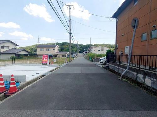 西宮市山口町名来２丁目の土地