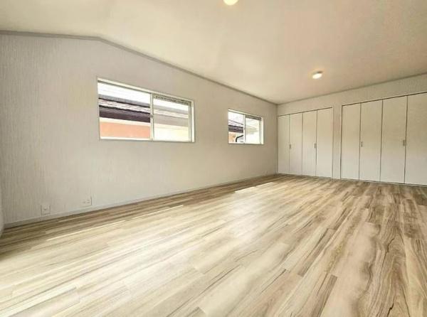 三田市つつじが丘南２丁目の中古一戸建て