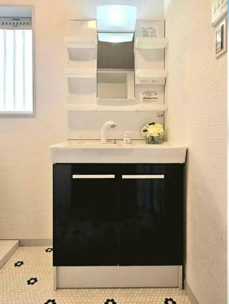 三田市つつじが丘南２丁目の中古一戸建て