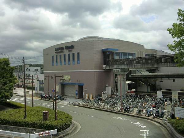 神戸ヒルズデイズＬＥ棟(田尾寺駅(神鉄三田線))