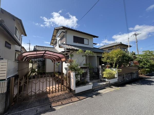三田市友が丘２丁目の中古一戸建