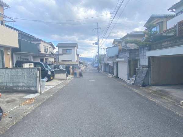 深草大亀谷東安信町＿貸家