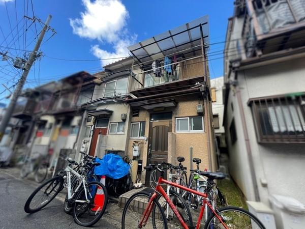 横大路下三栖山殿＿連棟