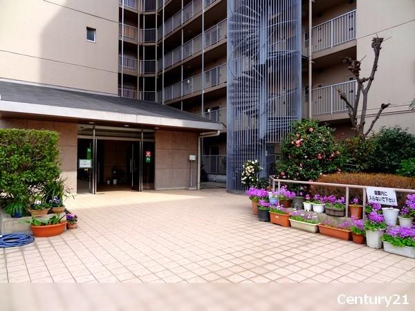 伏見日光ハイツ２号棟