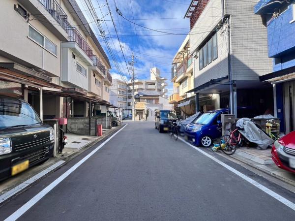 深草泓ノ壺町_中古テラスハウス(前面道路含む現地写真)