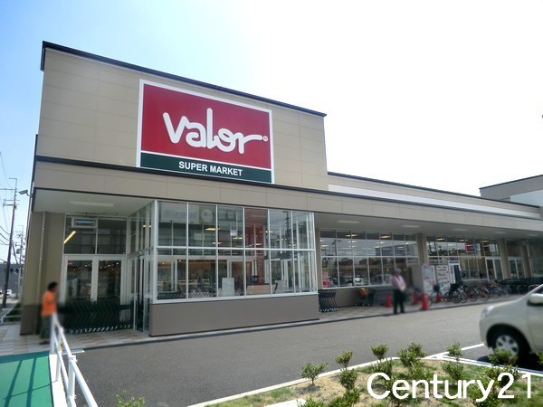 下鳥羽南円面田町＿マンション(バロー下鳥羽店)