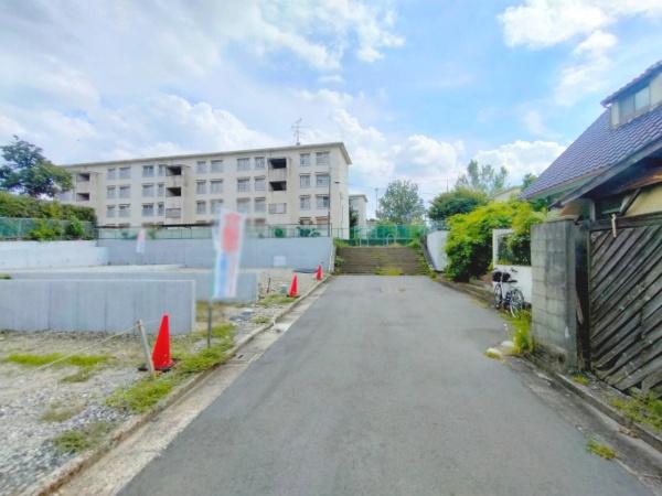 京都市伏見区桃山町泰長老の土地