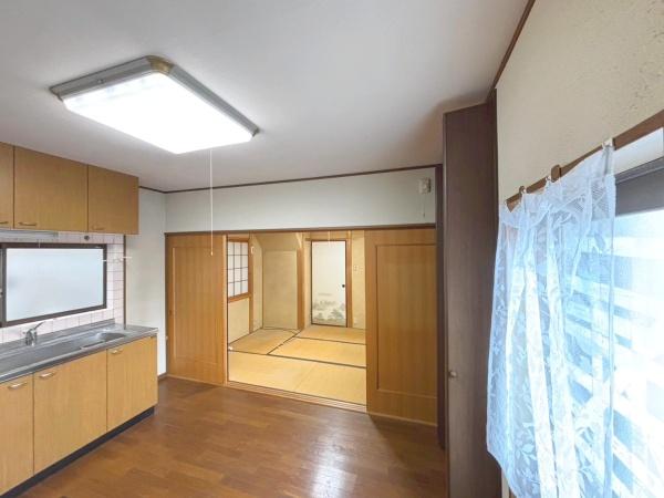 京田辺市興戸御垣内の中古一戸建て