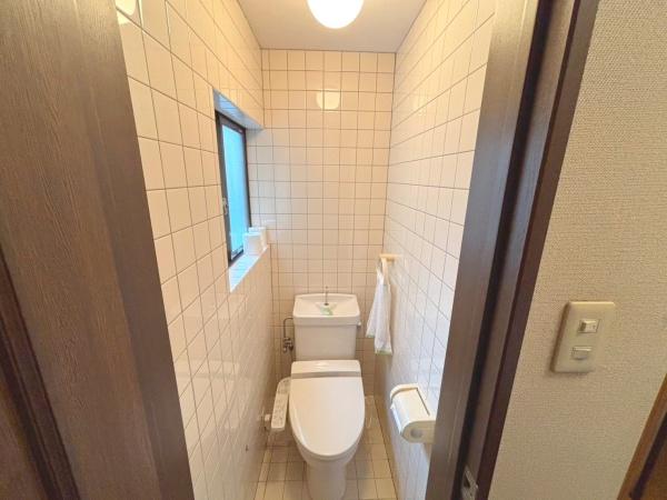 京田辺市興戸御垣内の中古一戸建て