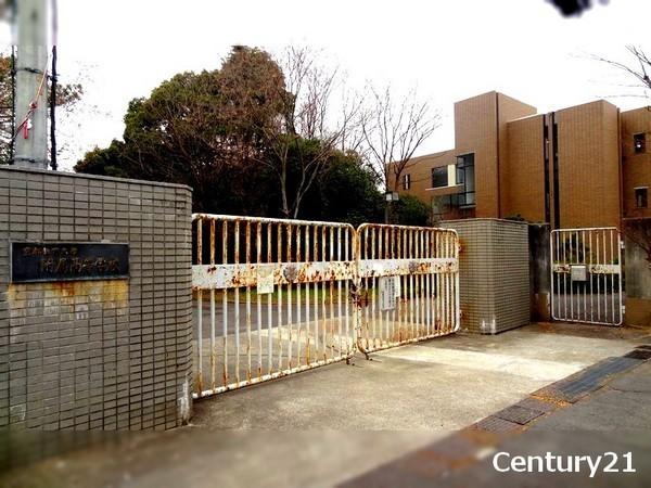 京都市伏見区深草越後屋敷町の中古一戸建て