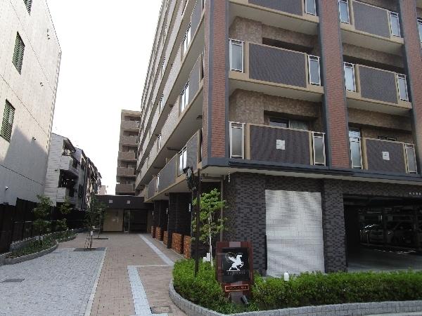 パデシオン伏見駅前