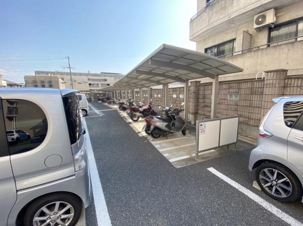 深草西浦住宅