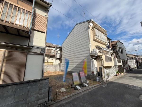 京都市伏見区深草直違橋南１丁目の土地