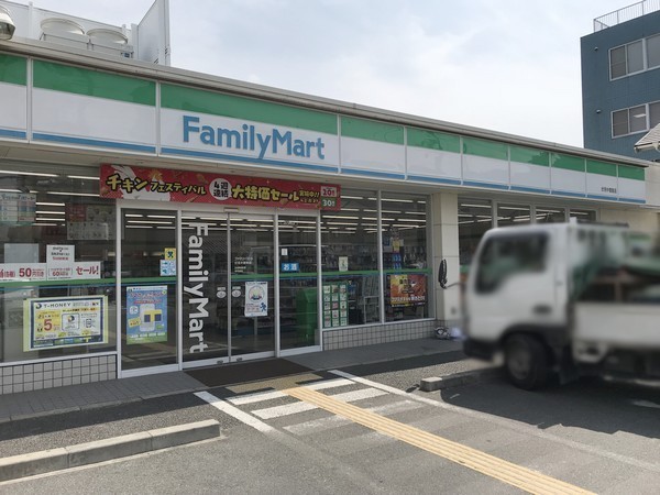 ヴィヴァーチェ桃山(ファミリーマート伏見中書島店)