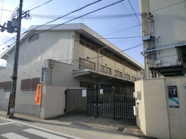 伏見日光ハイツ２号棟