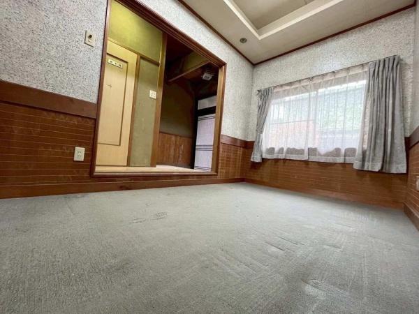 京都市山科区西野山射庭ノ上町の中古一戸建て