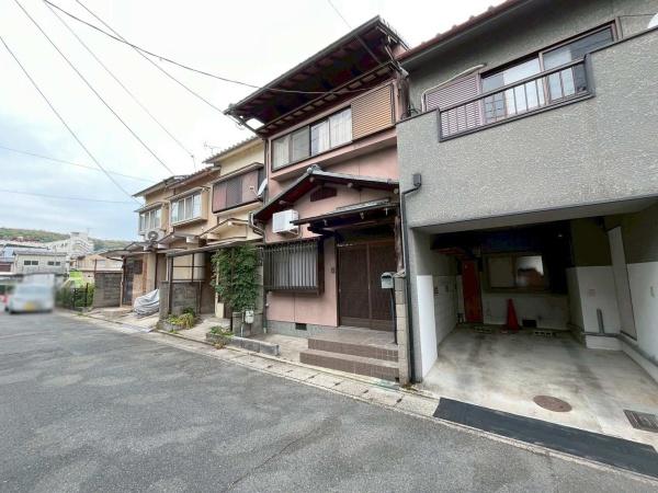 京都市山科区西野山射庭ノ上町の中古一戸建て