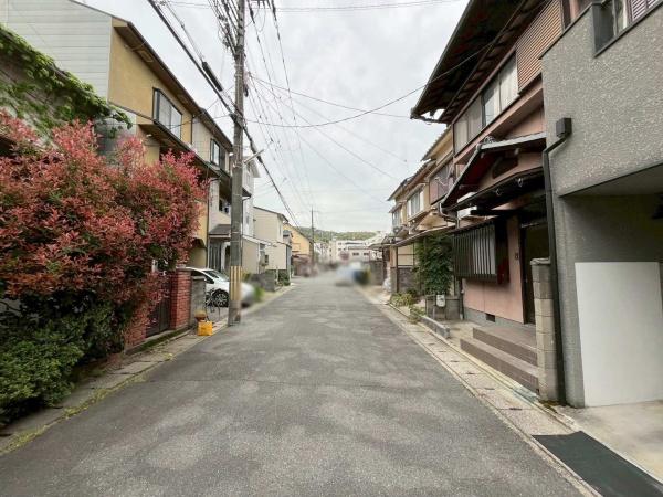 京都市山科区西野山射庭ノ上町の中古一戸建て
