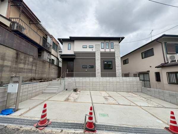 深草大亀谷万帖敷町＿新築一戸建