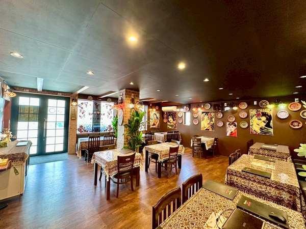 深草綿森町：店舗