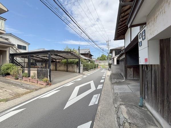京都市伏見区深草大亀谷敦賀町の中古一戸建て