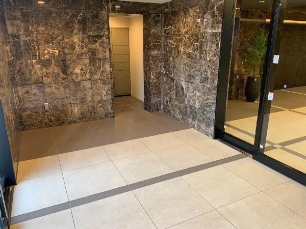 プレサンスレジェンド六地蔵