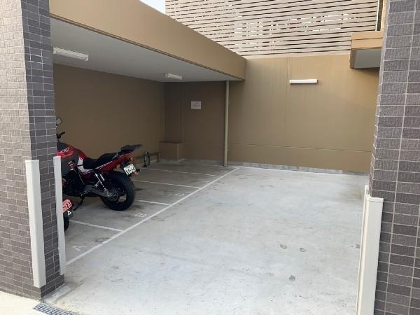 プレサンスレジェンド六地蔵