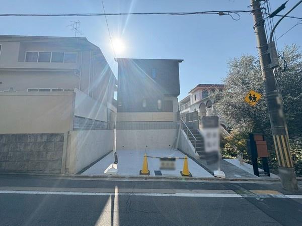 深草大亀谷八島町＿新築一戸建