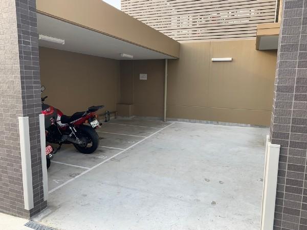プレサンスレジェンド六地蔵