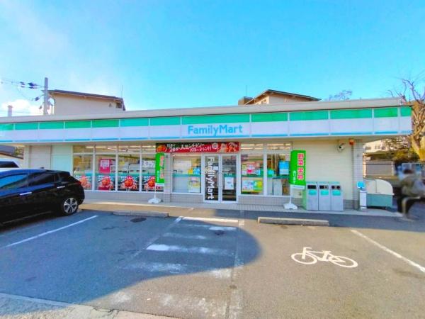 京都市伏見区石田大受町の中古一戸建て
