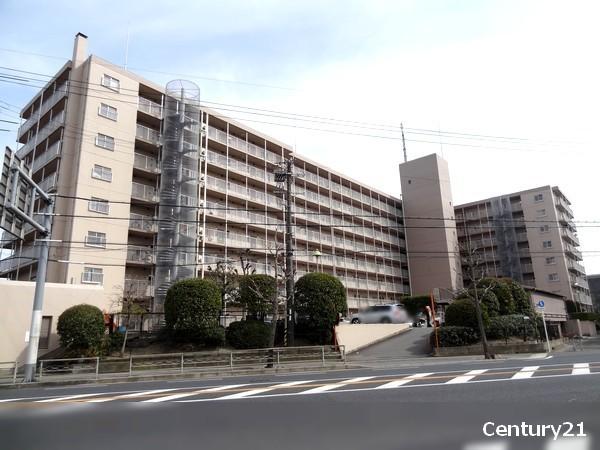 伏見日光ハイツ2号棟
