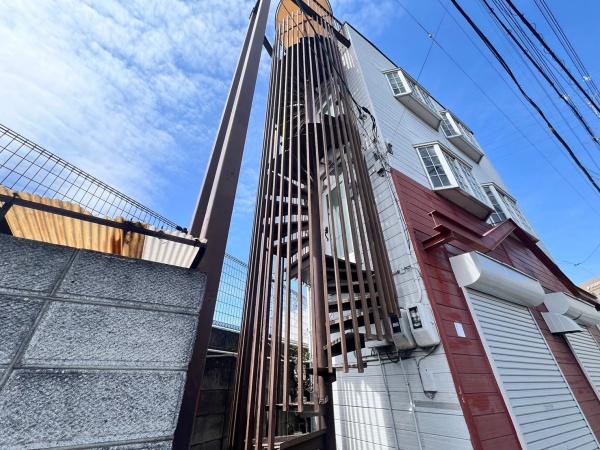 下鳥羽広長町＿店舗付住宅