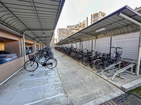 パデシオン醍醐駅前