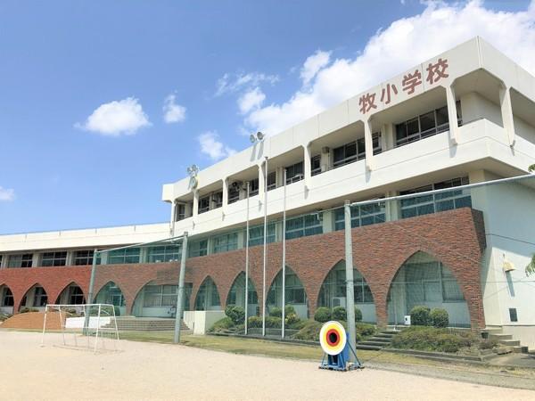 安八郡安八町牧の土地(安八町立牧小学校)