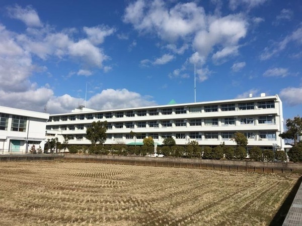 安八郡安八町西結の土地(組合立東安中学校)