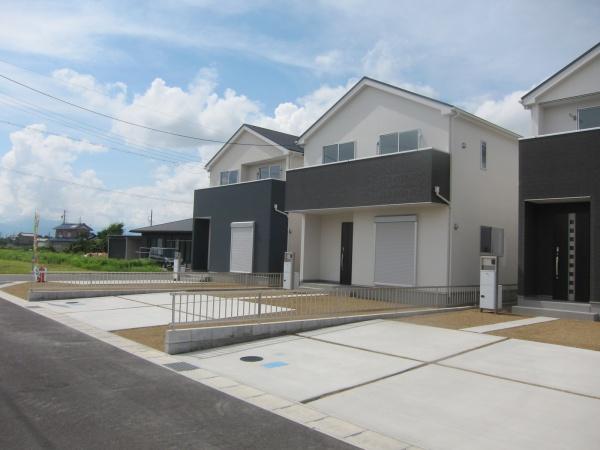 LIGNAGE安八町北今ケ渕2号棟(全4棟)