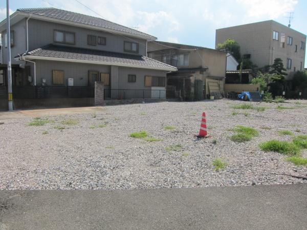 不破郡垂井町の土地
