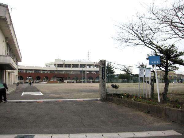 安八郡安八町牧の土地(安八町立牧小学校)