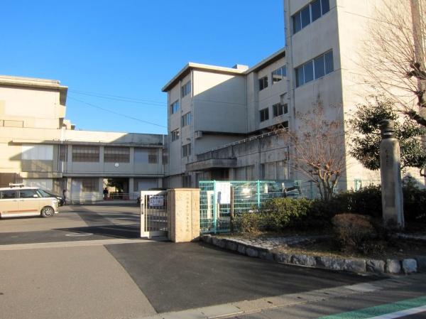 大垣市荒尾町の土地(大垣市立宇留生小学校)