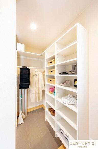 浅口市金光町須恵の中古一戸建て(玄関)