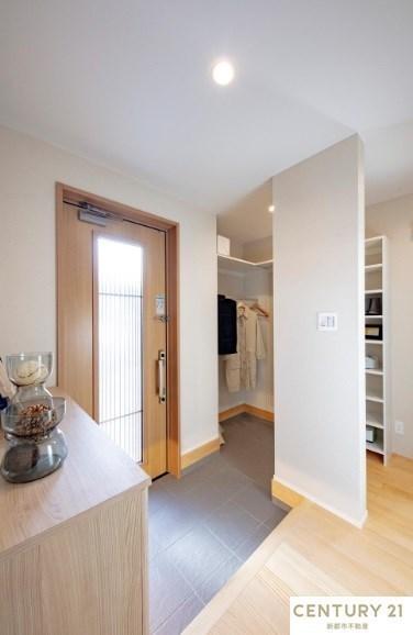 浅口市金光町須恵の中古一戸建て(玄関)