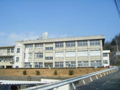 倉敷市下津井2丁目の土地(倉敷市立下津井中学校)